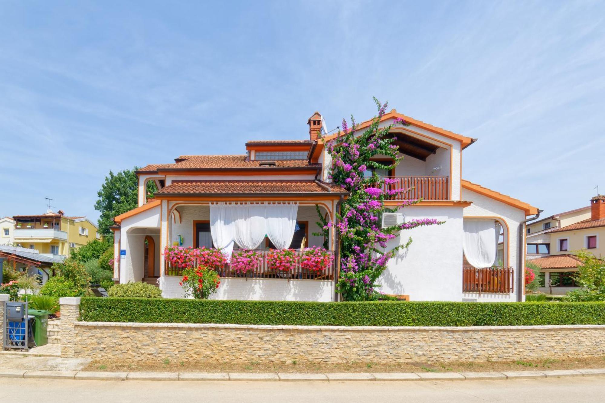 Apartments Exotica By Rent Istria Фунтана Экстерьер фото